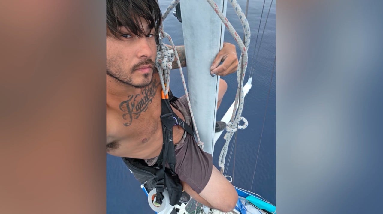 Man Survives Over a Month Adrift in Pacific After Sailboat Mast Breaks