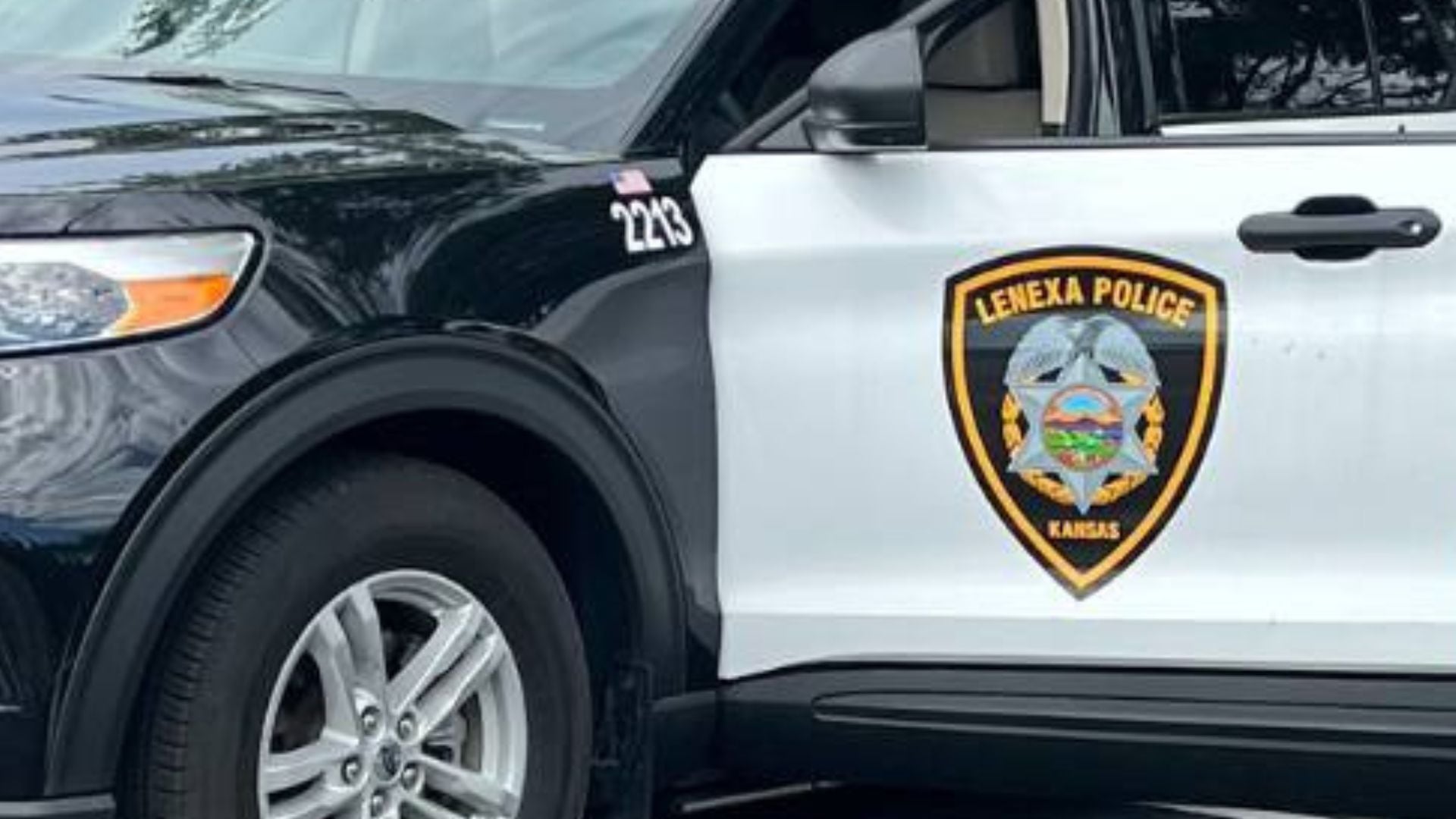 Lenexa officer shoots man after struggle at apartment, police say