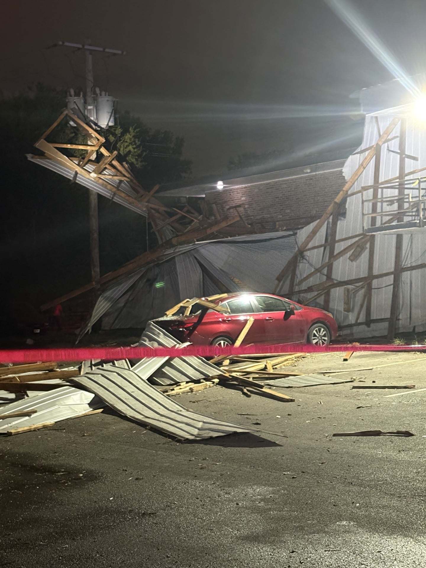 Severe Storms Disrupt Kansas City Metro, Cause Widespread Power Outages and Damage
