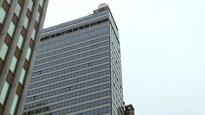 A building in Manhattan was evacuated after reports of falling bricks and buckling columns.