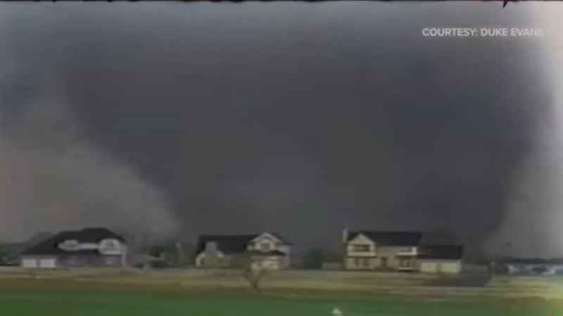 F-5 tornado hits Andover on April 26, 1991