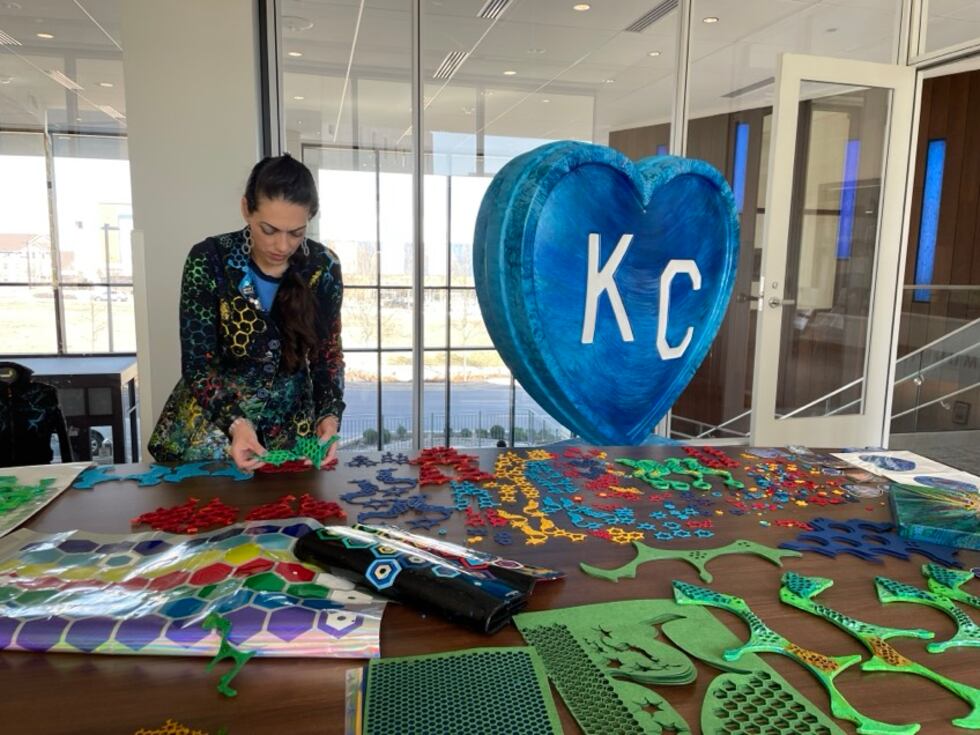 Eugenia Ortiz, Hex~E, creates her third heart on Feb. 24, 2024 for the 2024 Parade of Hearts.