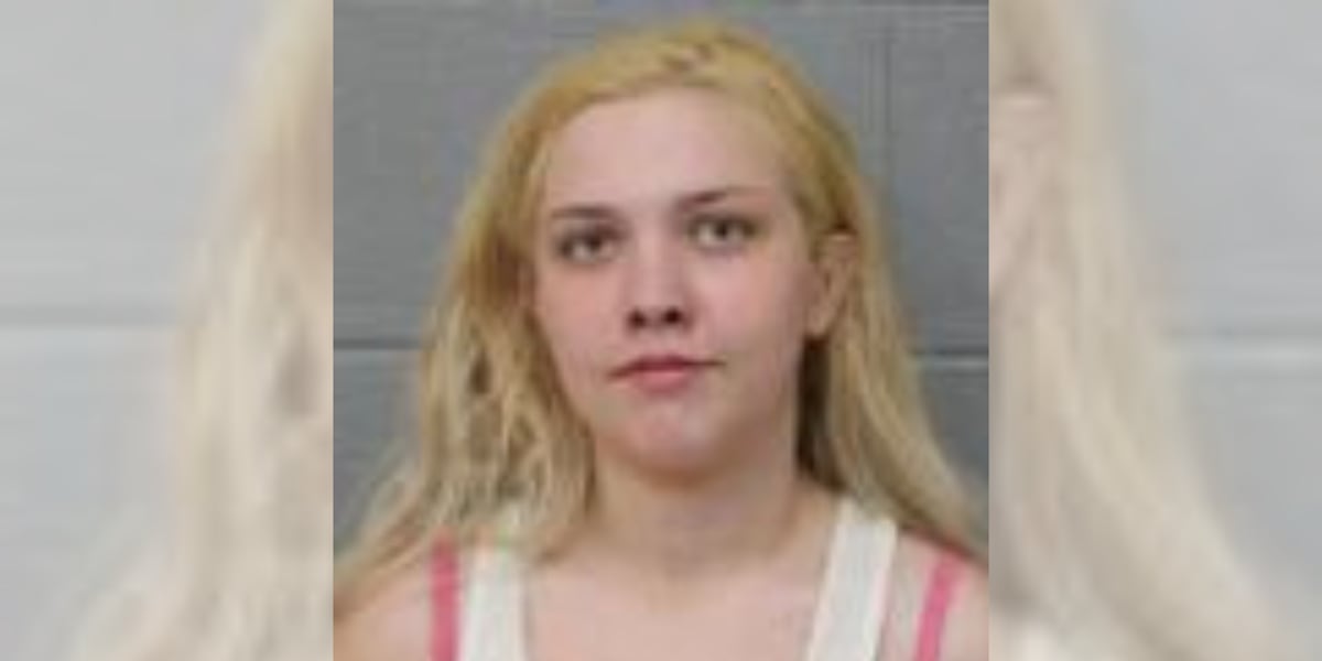 19-year-old wanted for Topeka armed robbery found, arrested in Kansas City 19-year-old wanted for Topeka armed robbery found, arrested in Kansas City