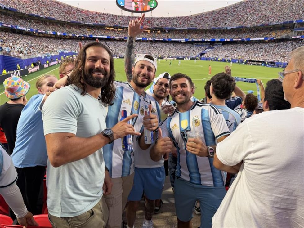 Empresa local dice vender 10.000 empanadas argentinas a la semana