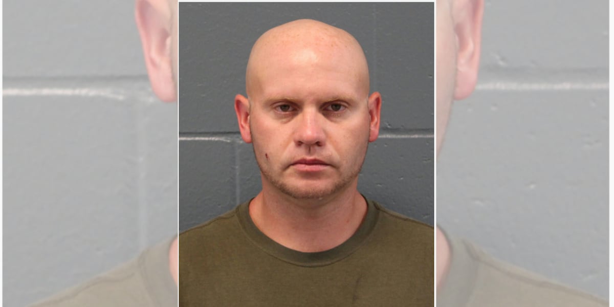 Arrest made on fugitive found in Missouri with narcotics, weapons in hand Arrest made on fugitive found in Missouri with narcotics, weapons in hand