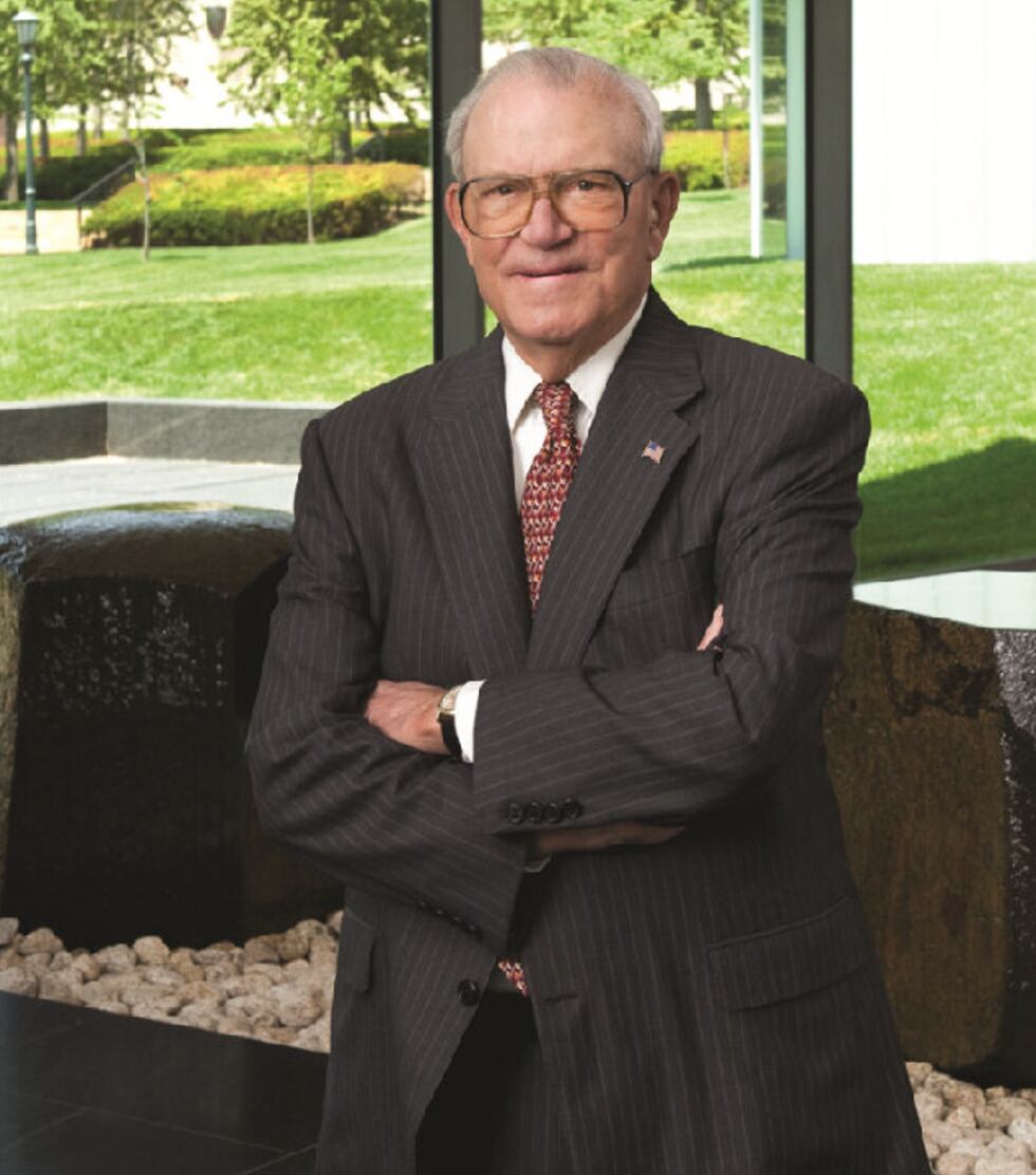 Donald Hall, longtime Hallmark chairman and Kansas City philanthropist ...