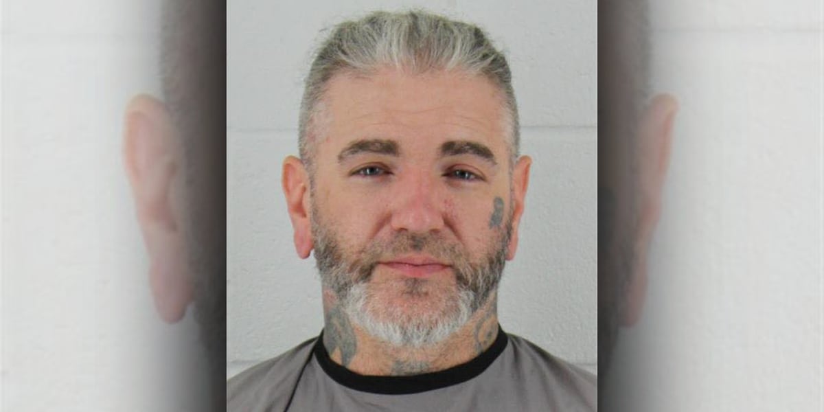 Manhunt continues: Driver vanishes after crashing into pond during Kansas chase