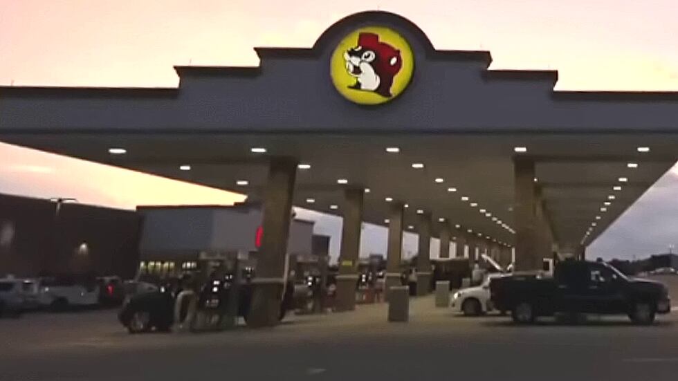 Buc-ee's is bringing its food, fuel and fun to Fayette County, and with it, more than 200 new...