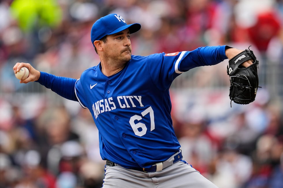 Kansas City Royals pitcher Seth Lugo (67) works against the Atlanta Braves in the first inning...