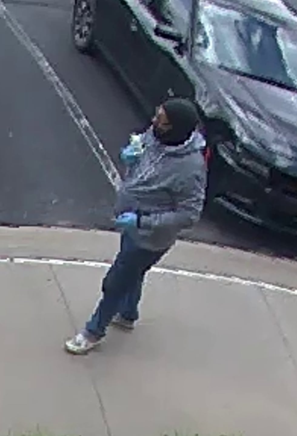 Weeks after a bank robber entered the Country Club Bank in Kansas City, Kansas, and pointed a...