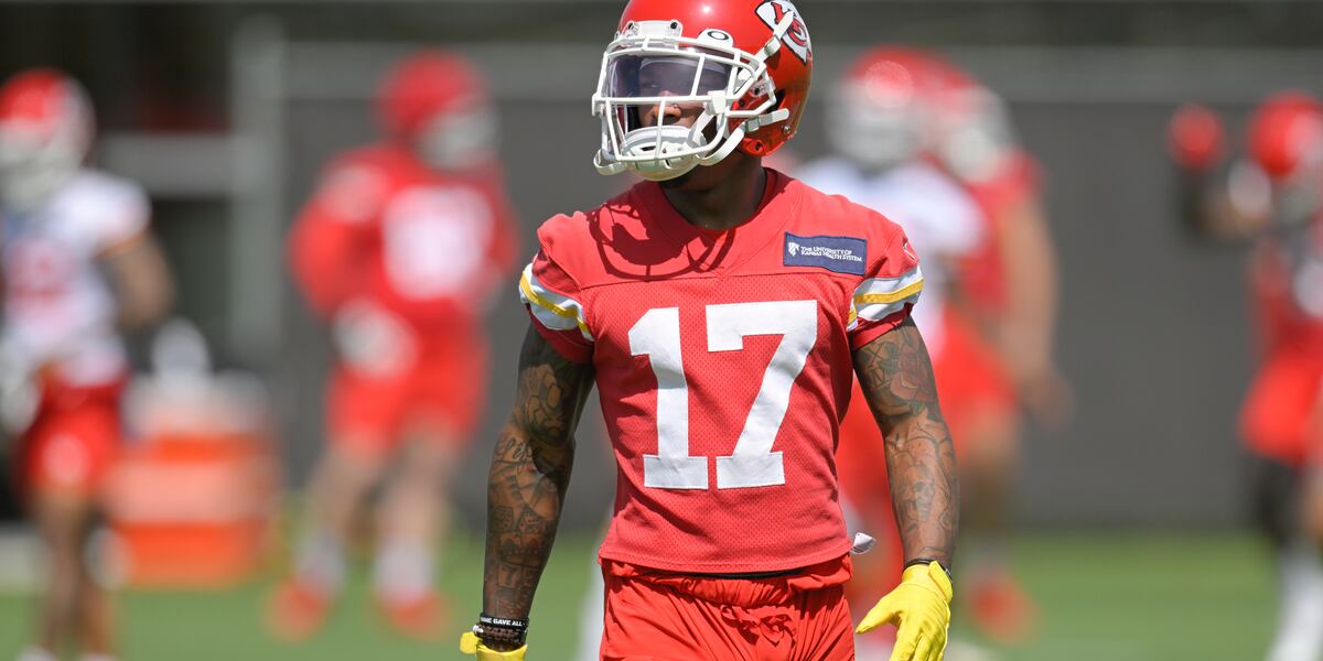 Butker Practice Reid: Butker to practice; Danna and Hardman to miss action Wednesday