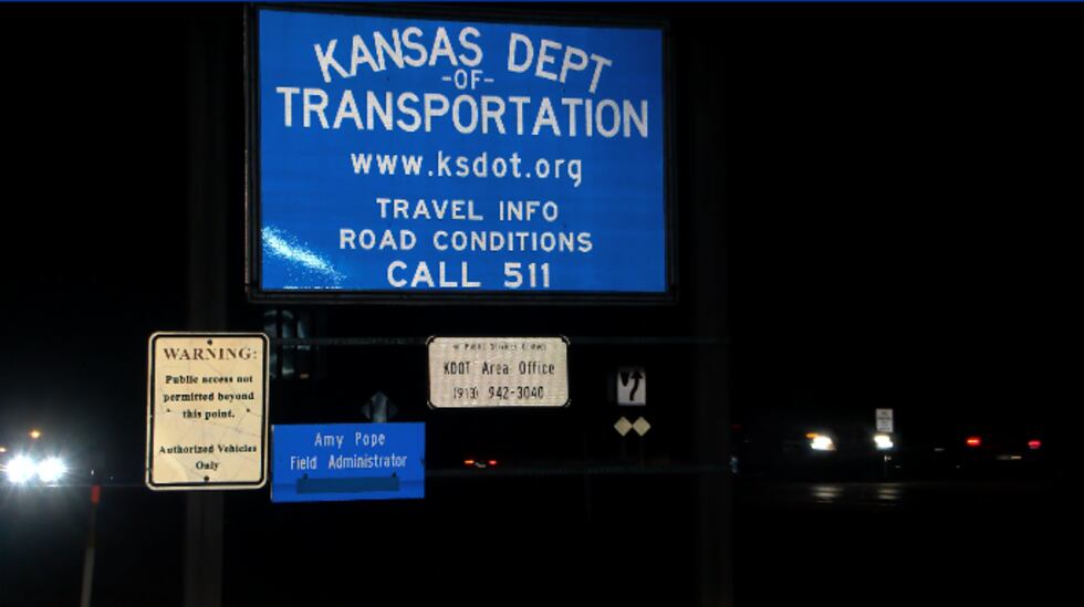 Crews prepare for incoming winter weather on Jan. 2, 2025.