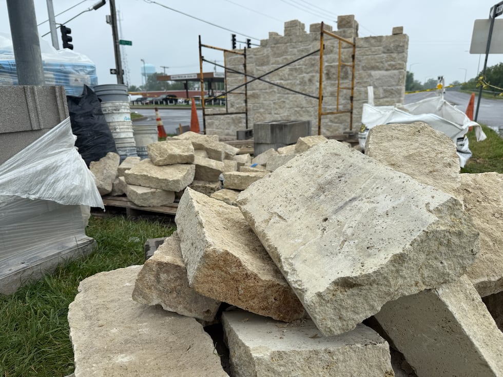 KC Stone rebuilds memorial for free