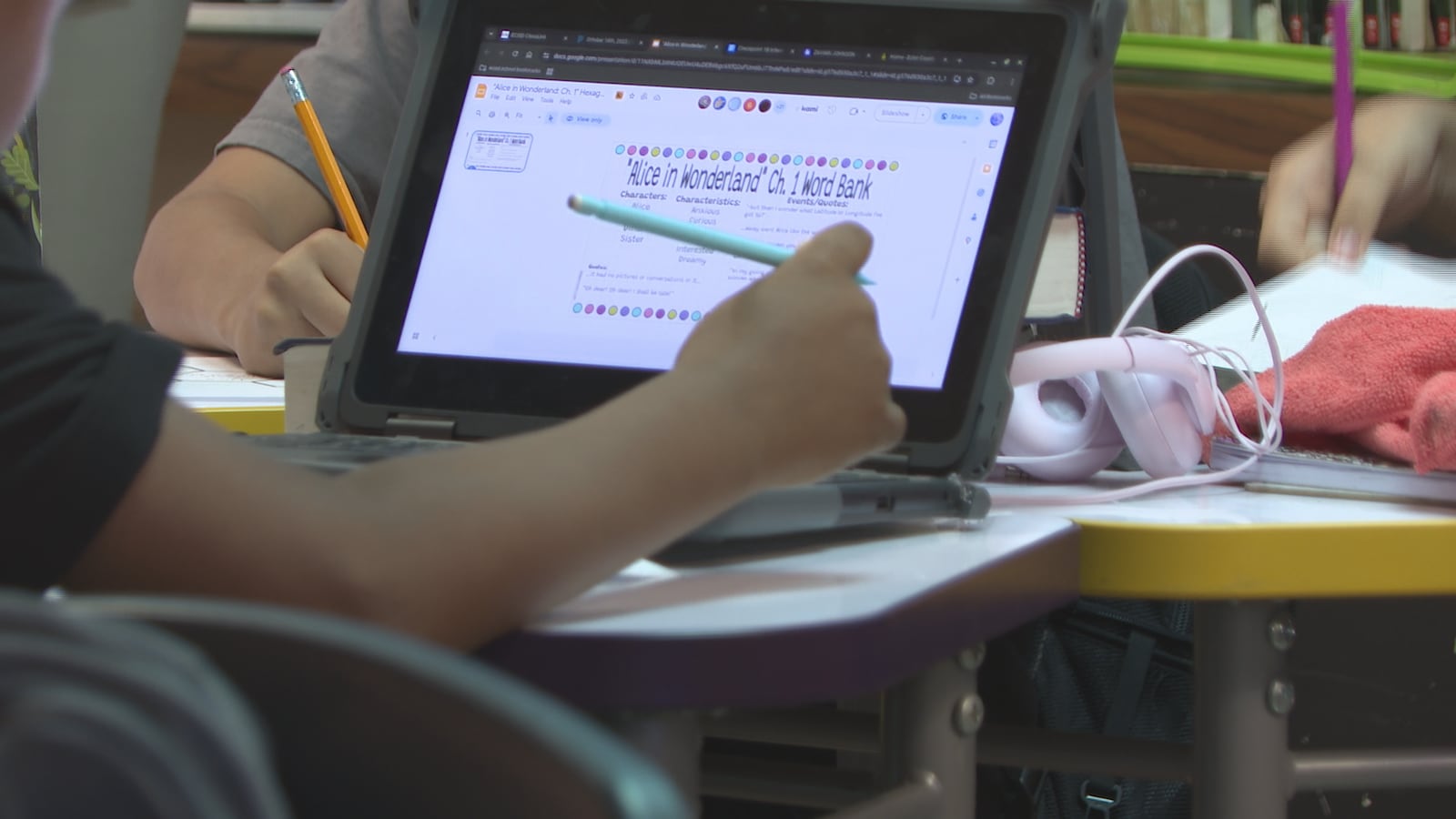 Missouri bill proposes limits to classroom technology