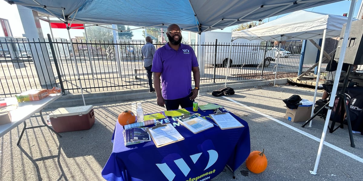 Community event hosted at Linwood Shopping Center as officers continue their patrol Community event hosted at Linwood Shopping Center as officers continue their patrol