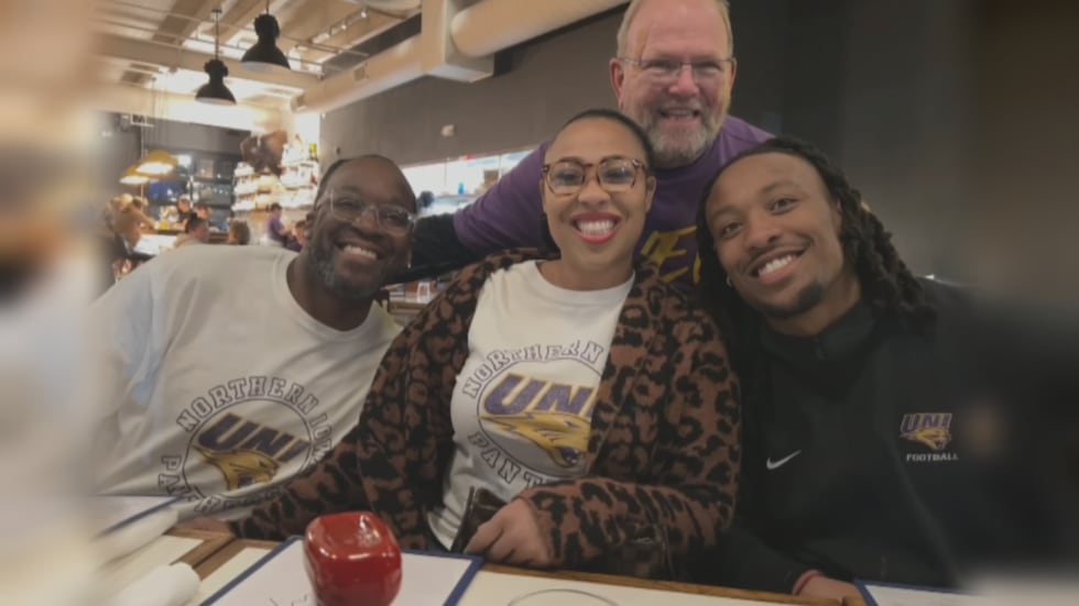 The families of Cartesha Hutson and Gary Dixon are bonded through a heart transplant.