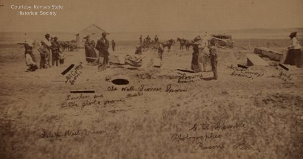 Graves discovered on Benders homestead.