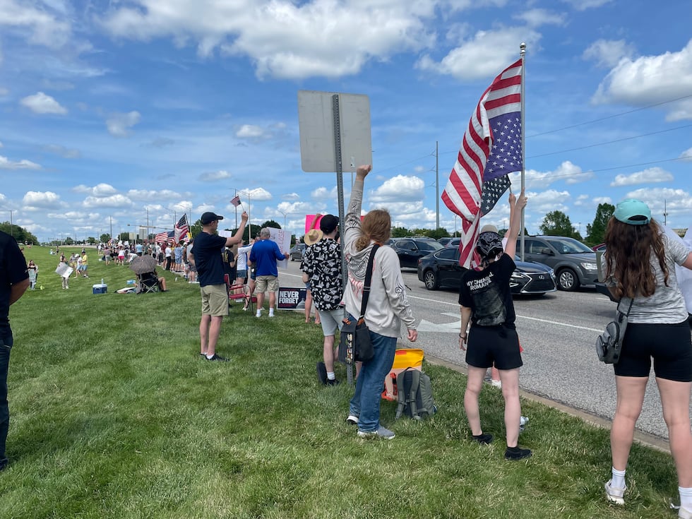 This is a photo from the "No Kings Day" protest near 119th and Metcalf in Overland Park.