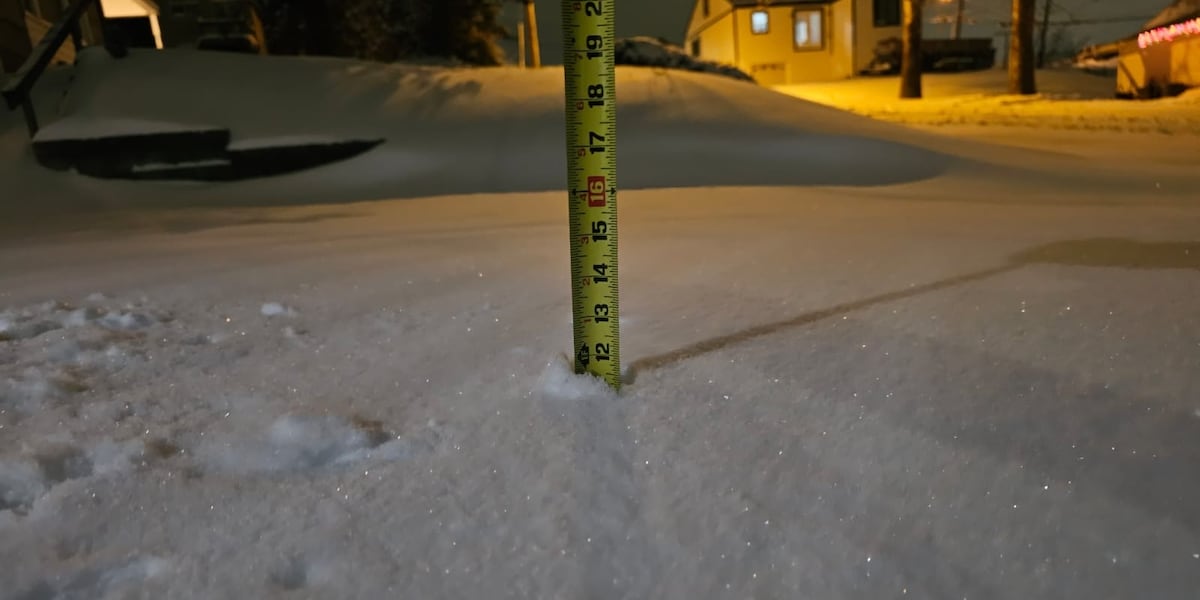 Historic snowfall recorded at KCI Airport as snow totals surpass 10 inches across Kansas, Missouri Historic snowfall recorded at KCI Airport as snow totals surpass 10 inches across Kansas, Missouri