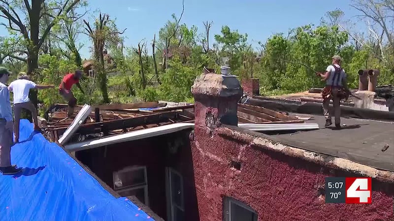 Many St. Louis roofs still uncovered and unsecured nearly 1 week after tornado