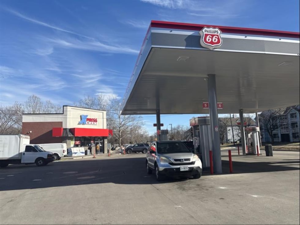 Three people are recovering after a shooting at a Kansas City gas station on Tuesday night.
