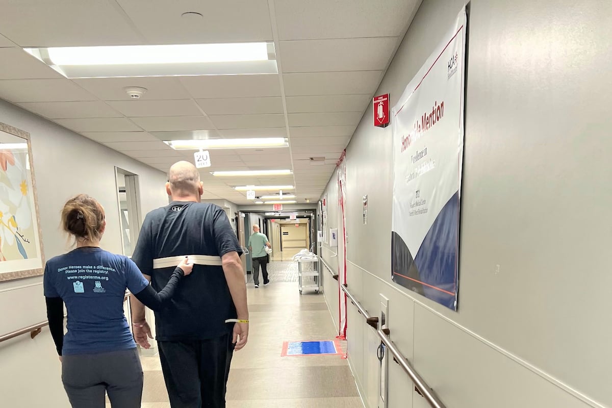 Edial Feter ECMO survivors reunite with Research Medical Center care teams