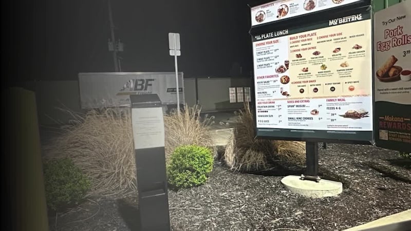 Mo' Bettahs locations closed in Kansas City metro, removed from company's website.