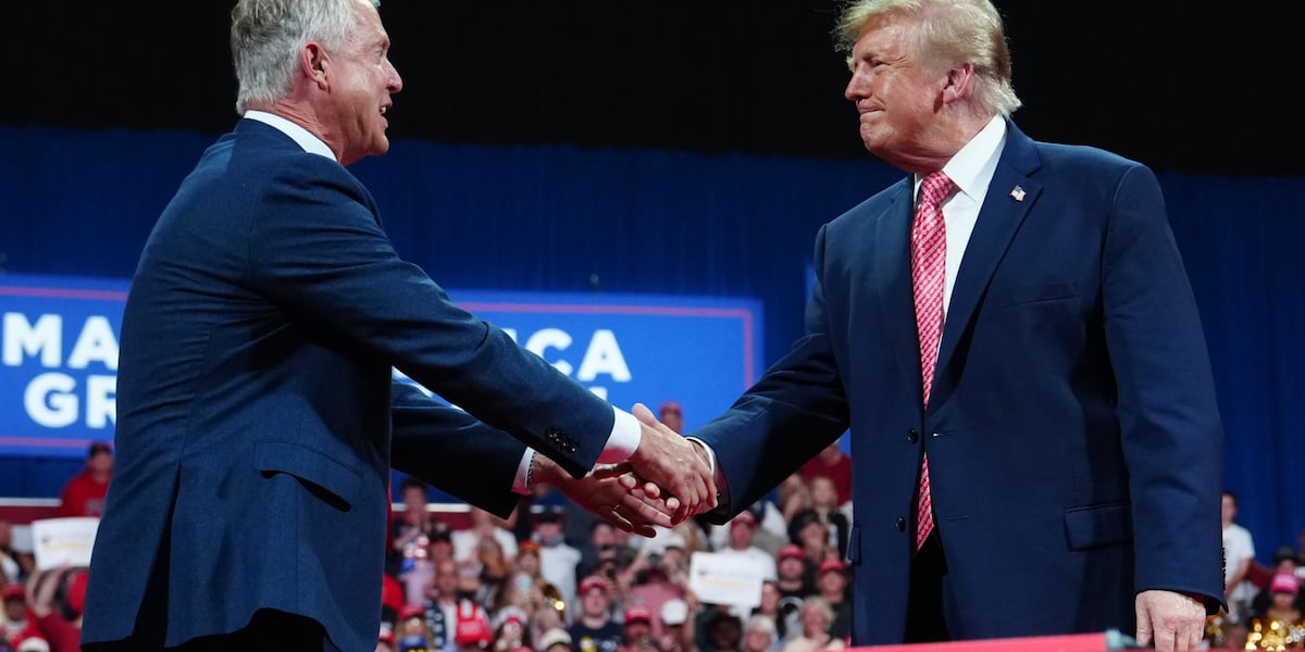 'I love you, Kansas': Trump visits Wichita area for rally to support Marshall
