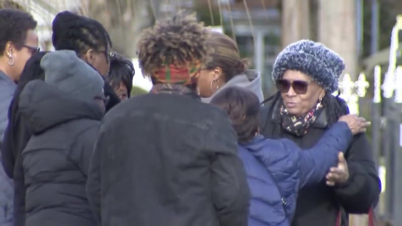 Two sisters died in a Thanksgiving house fire while helping their father escape.